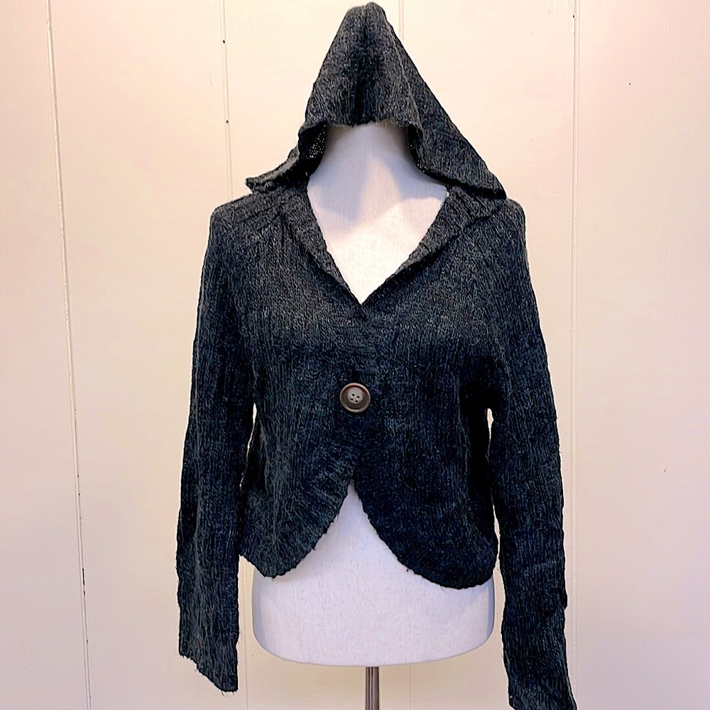 Tulle Sweater Med Excellent Condition Extremely Soft Wooden Button Hood Grey